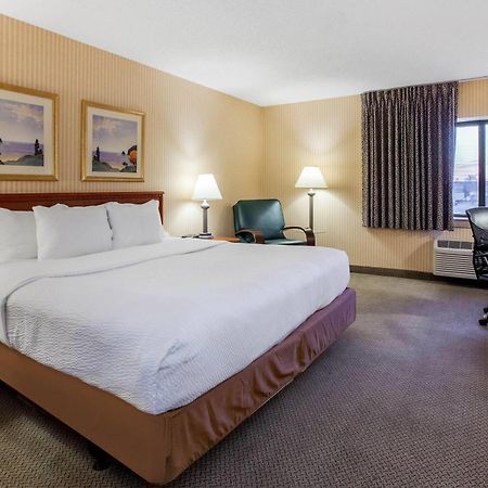 La Quinta Inn By Wyndham Detroit Southgate Zewnętrze zdjęcie