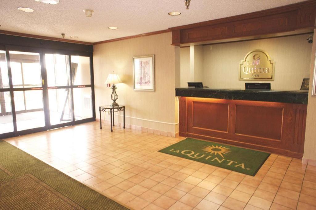 La Quinta Inn By Wyndham Detroit Southgate Zewnętrze zdjęcie